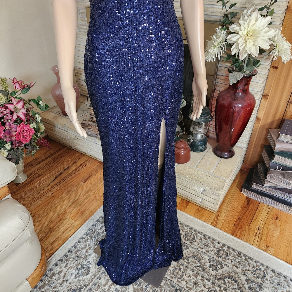 Stunner Boutique Liana Sequin Gown - Navy Blue (L) - Picture 2 of 11